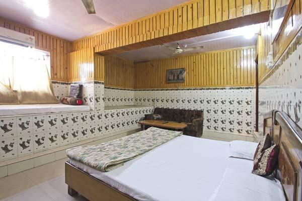 Shanti Lodge Agra  Room photo