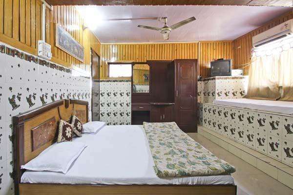 Shanti Lodge Agra  Room photo