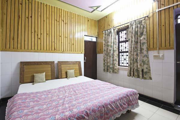 Shanti Lodge Agra  Room photo